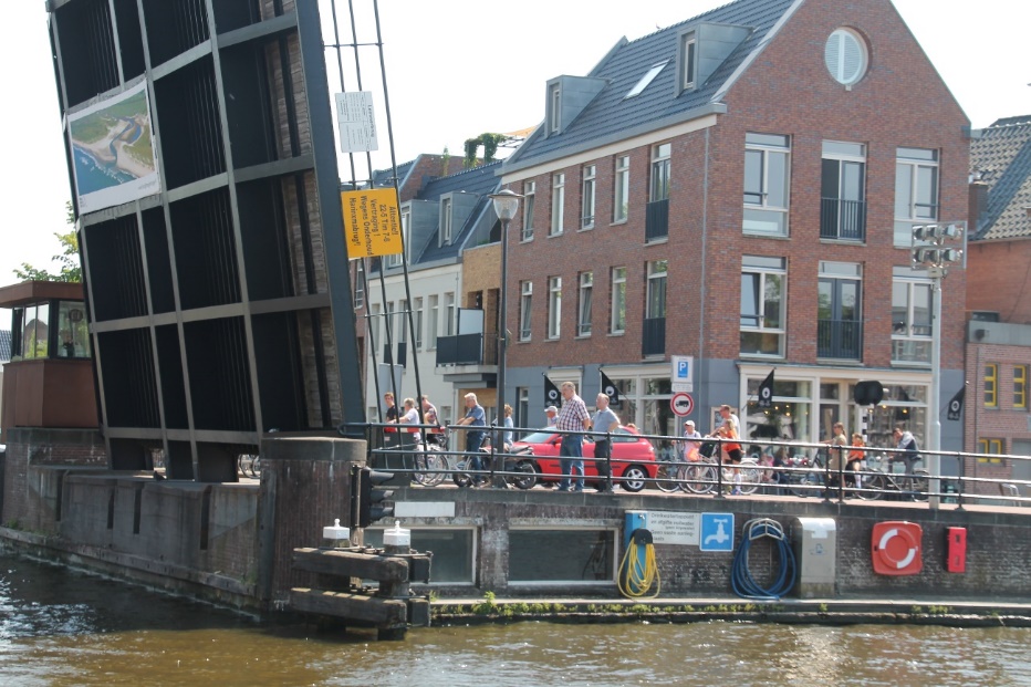 D:\jecke-hexe\Pictures\Solitaire\Friesland 2018\10 bis Sneek\IMG_3010.JPG