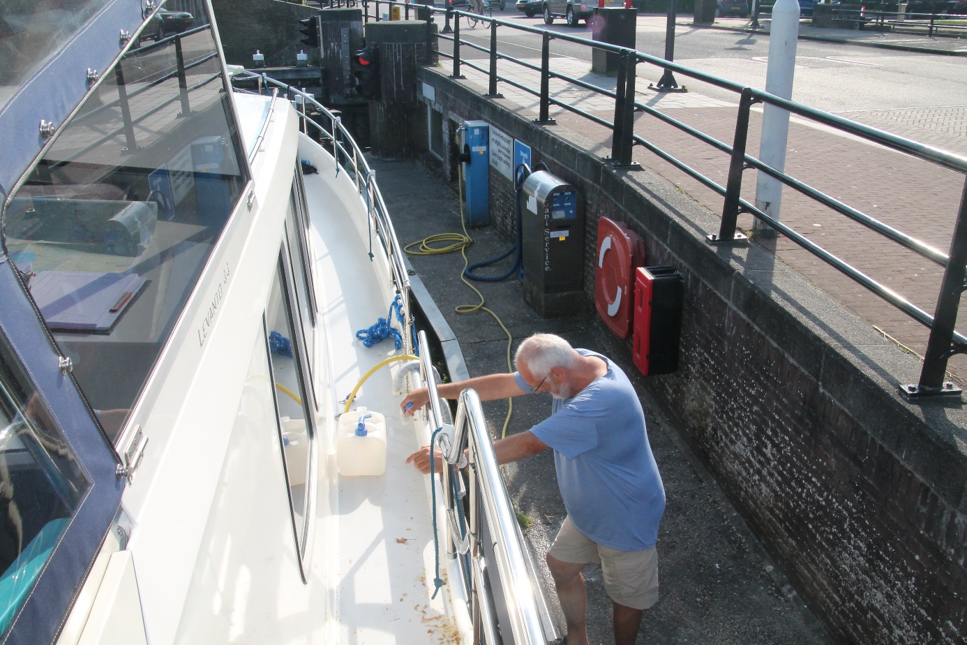 D:\jecke-hexe\Pictures\Solitaire\Friesland 2018\11 bis Sloten\IMG_3035.JPG