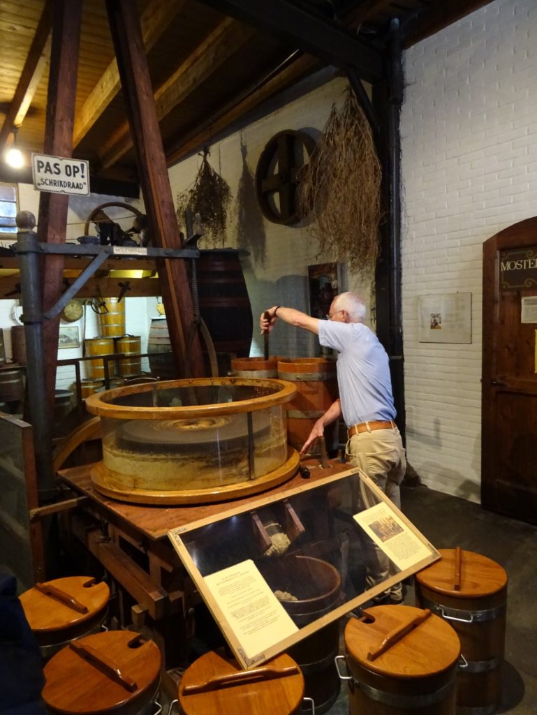 D:\jecke-hexe\Pictures\Solitaire\Friesland 2018\5 bis Doeburg\DSC00708.JPG