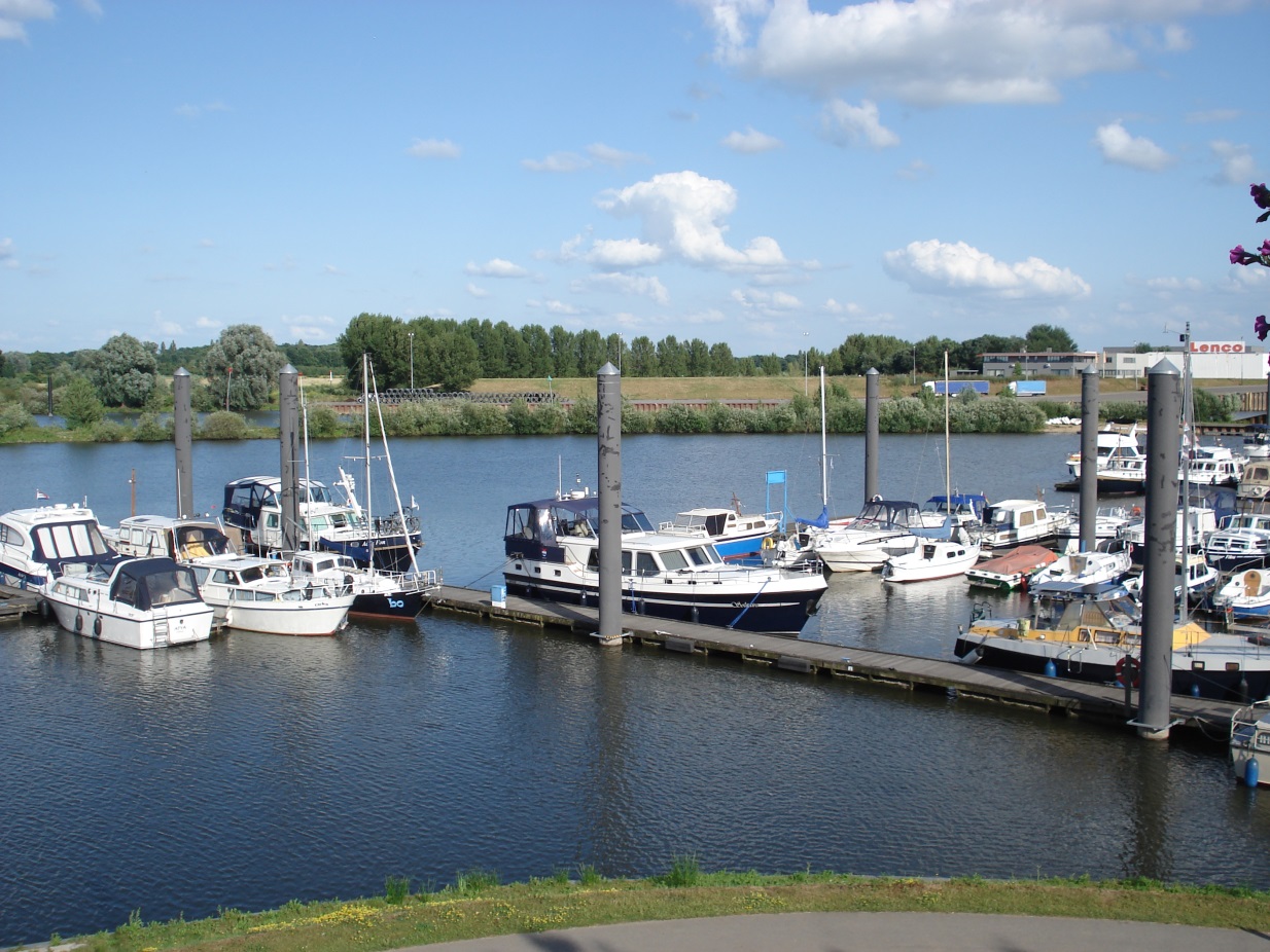 F:\Solitaire\Biesbosch 6_15\Fotos\10 bis Venlo 09_07_15\DSC04714.JPG