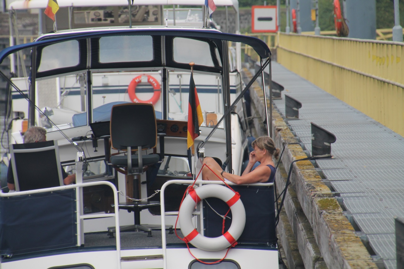 F:\Sommer Tour 2016\Fotos\9 bis Batavier\IMG_2009.JPG