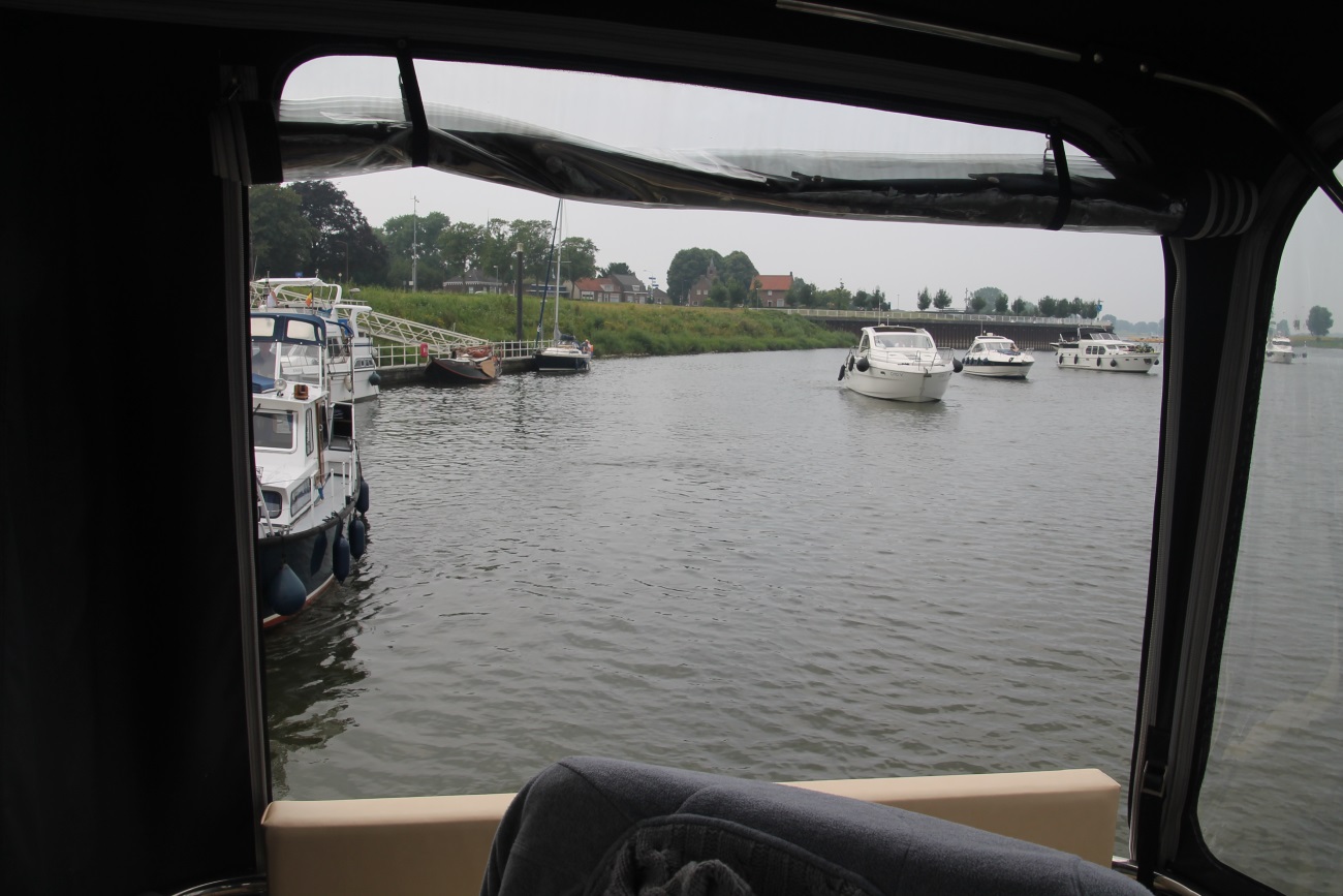 F:\Sommer Tour 2016\Fotos\9 bis Batavier\IMG_2013.JPG